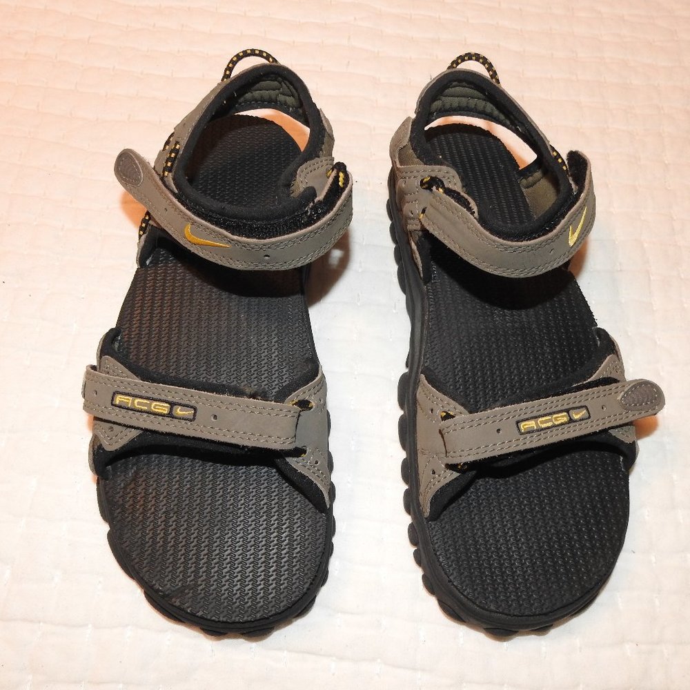 Men sandals
